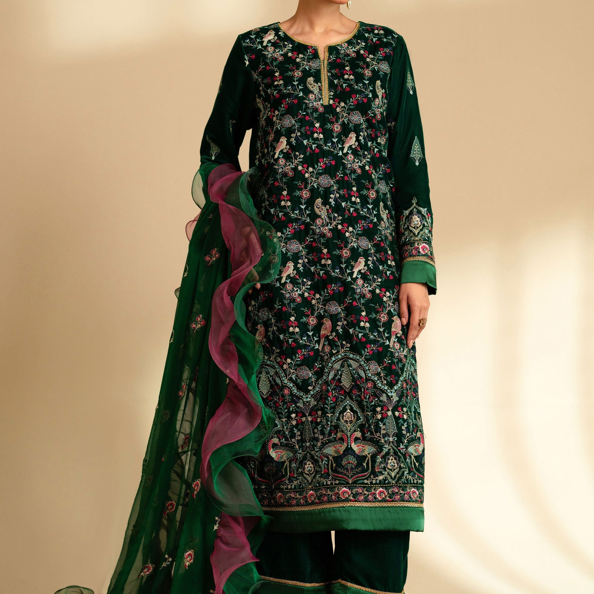 Taana Baana | The Velvet Affair | F0484A