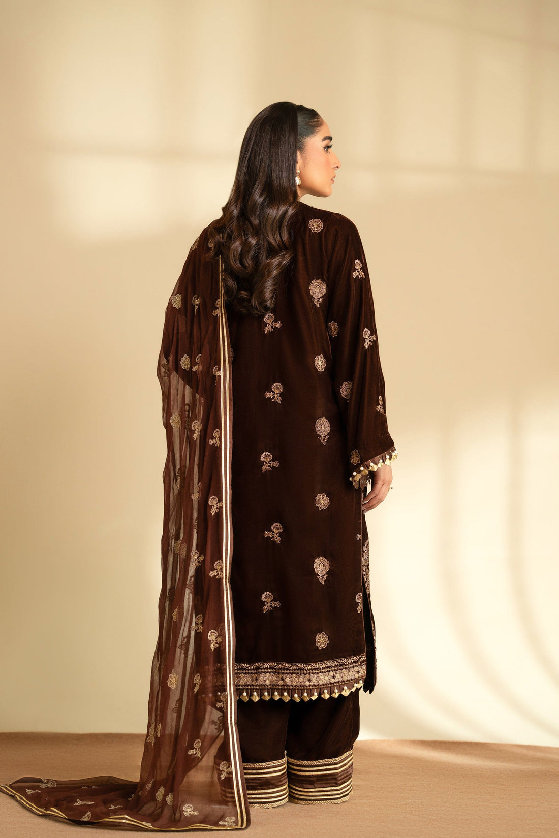 Taana Baana | The Velvet Affair | F0476