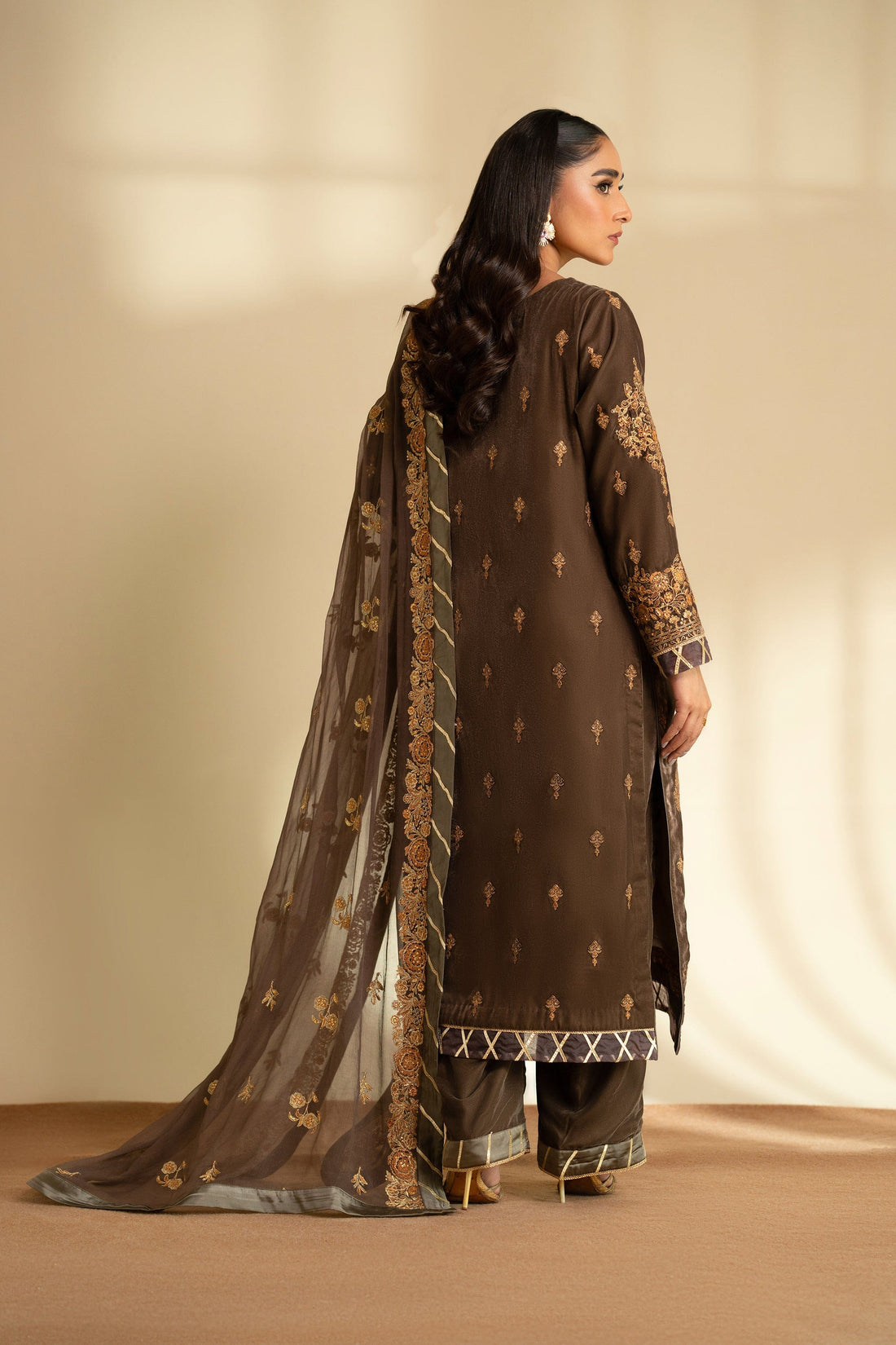 Taana Baana | The Velvet Affair | F0486