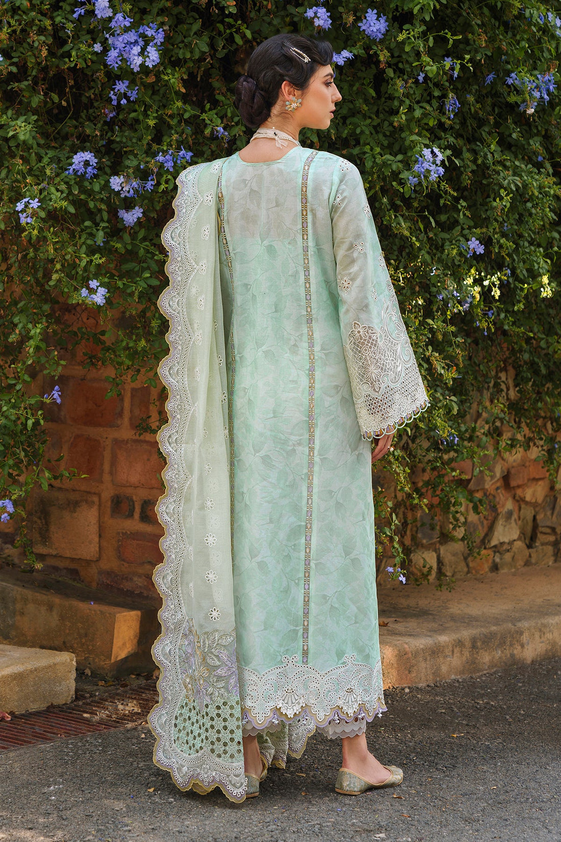 Baroque | Swiss Lawn 24 | SL12-D07 - Khanumjan  Pakistani Clothes and Designer Dresses in UK, USA 