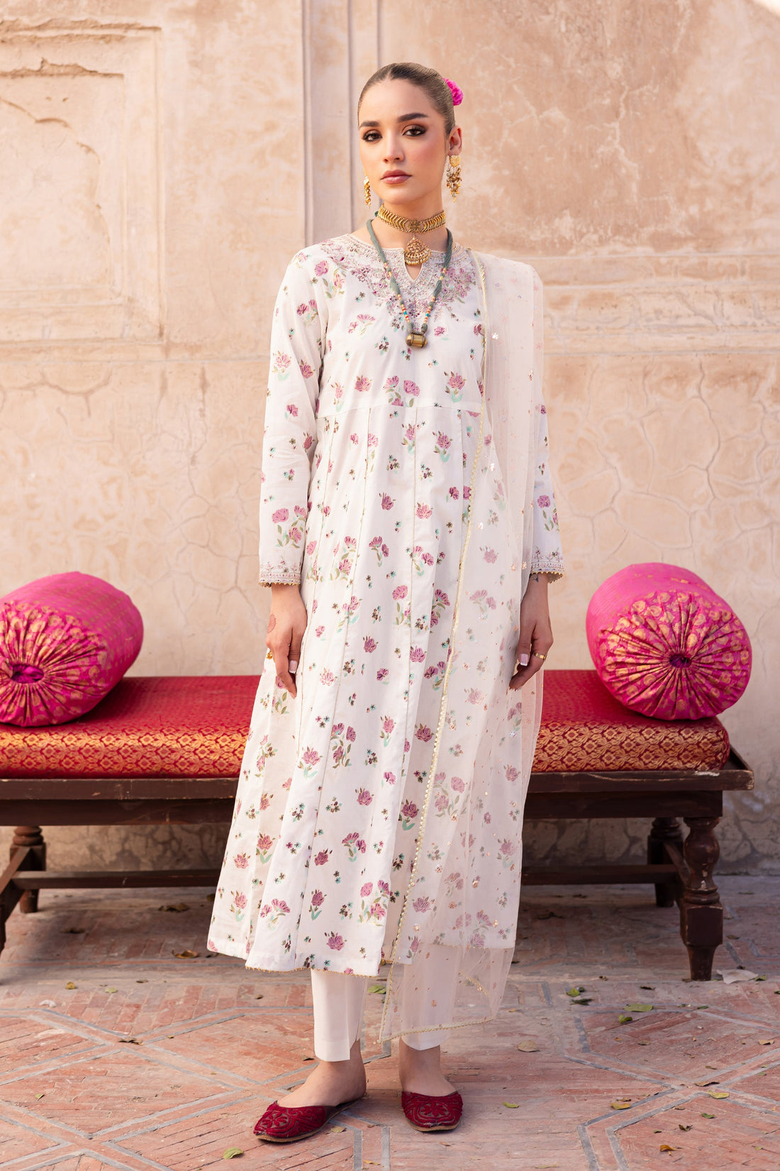 Batik | Chargbagh | Nayab