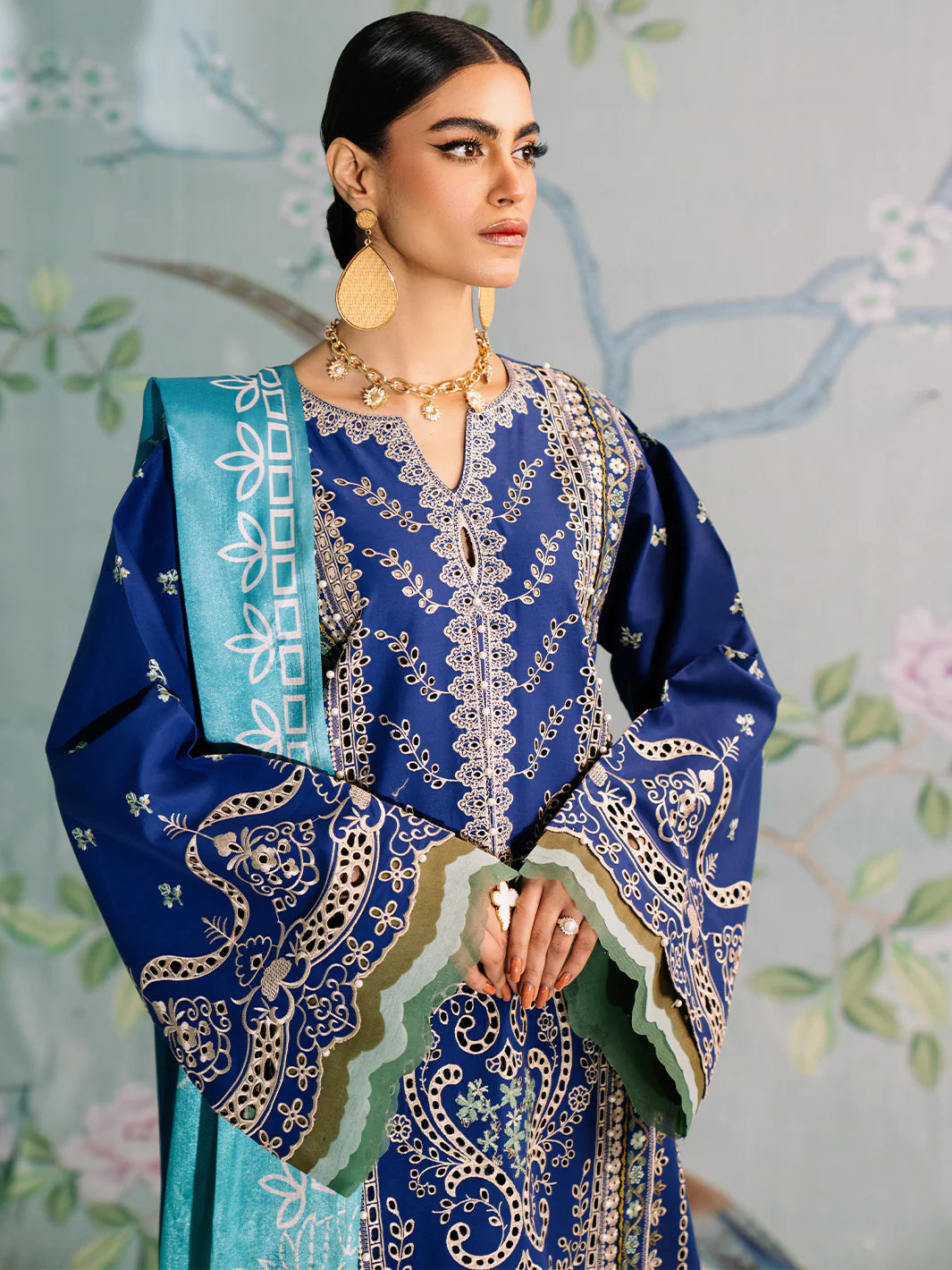 Bin Ilyas | La Hira Spring Summer 24 | 202-B - Khanumjan  Pakistani Clothes and Designer Dresses in UK, USA 