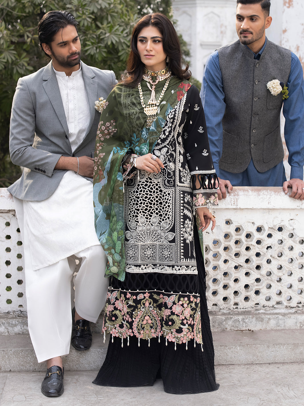 Mahnur | Mahrukh Luxury Lawn 24 | CAMELIA - Khanumjan  Pakistani Clothes and Designer Dresses in UK, USA 