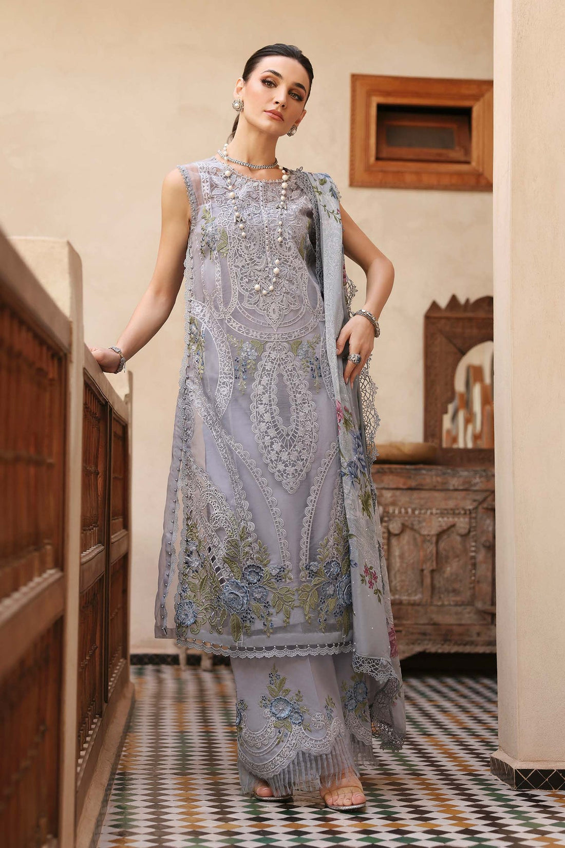 Maria B | Luxury Lawn 25 | D-2509-B