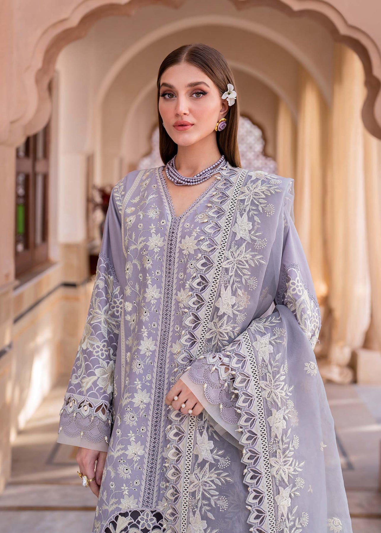 Akbaraslam | Hayat Luxury Lawn 24 | MIST - Khanumjan  Pakistani Clothes and Designer Dresses in UK, USA 