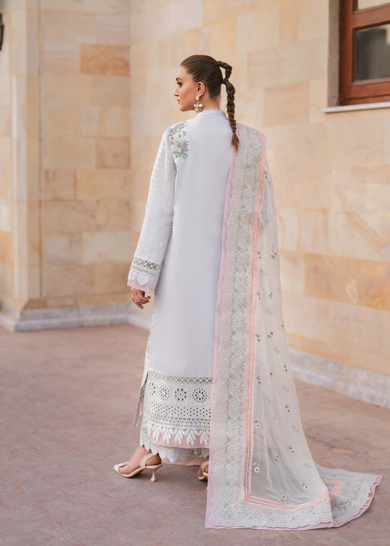 Akbaraslam | Hayat Luxury Lawn 24 | VOGUE - Khanumjan  Pakistani Clothes and Designer Dresses in UK, USA 