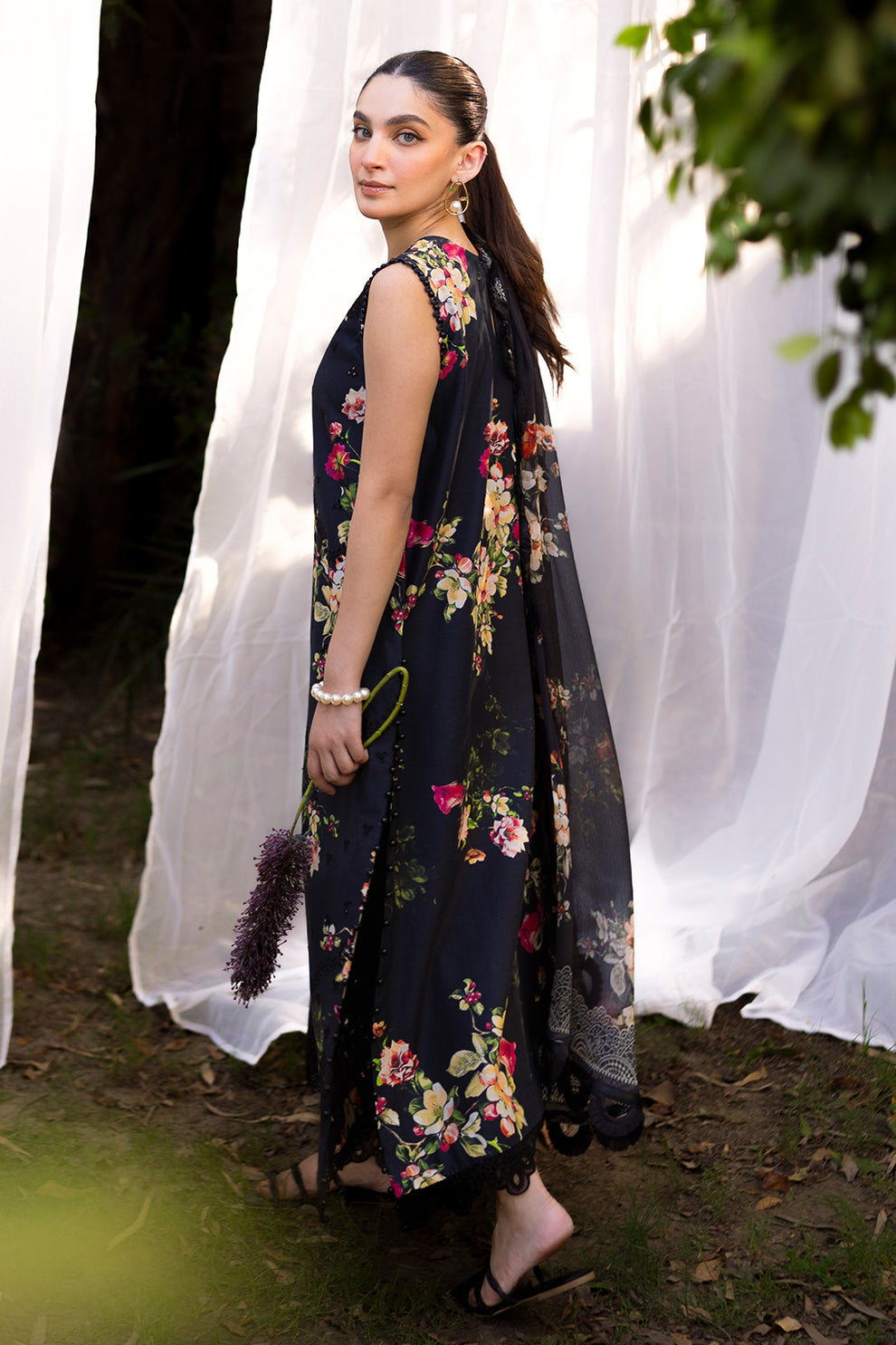 Neeshay | Summer Lines Printkari | OLIVINE - Khanumjan  Pakistani Clothes and Designer Dresses in UK, USA 