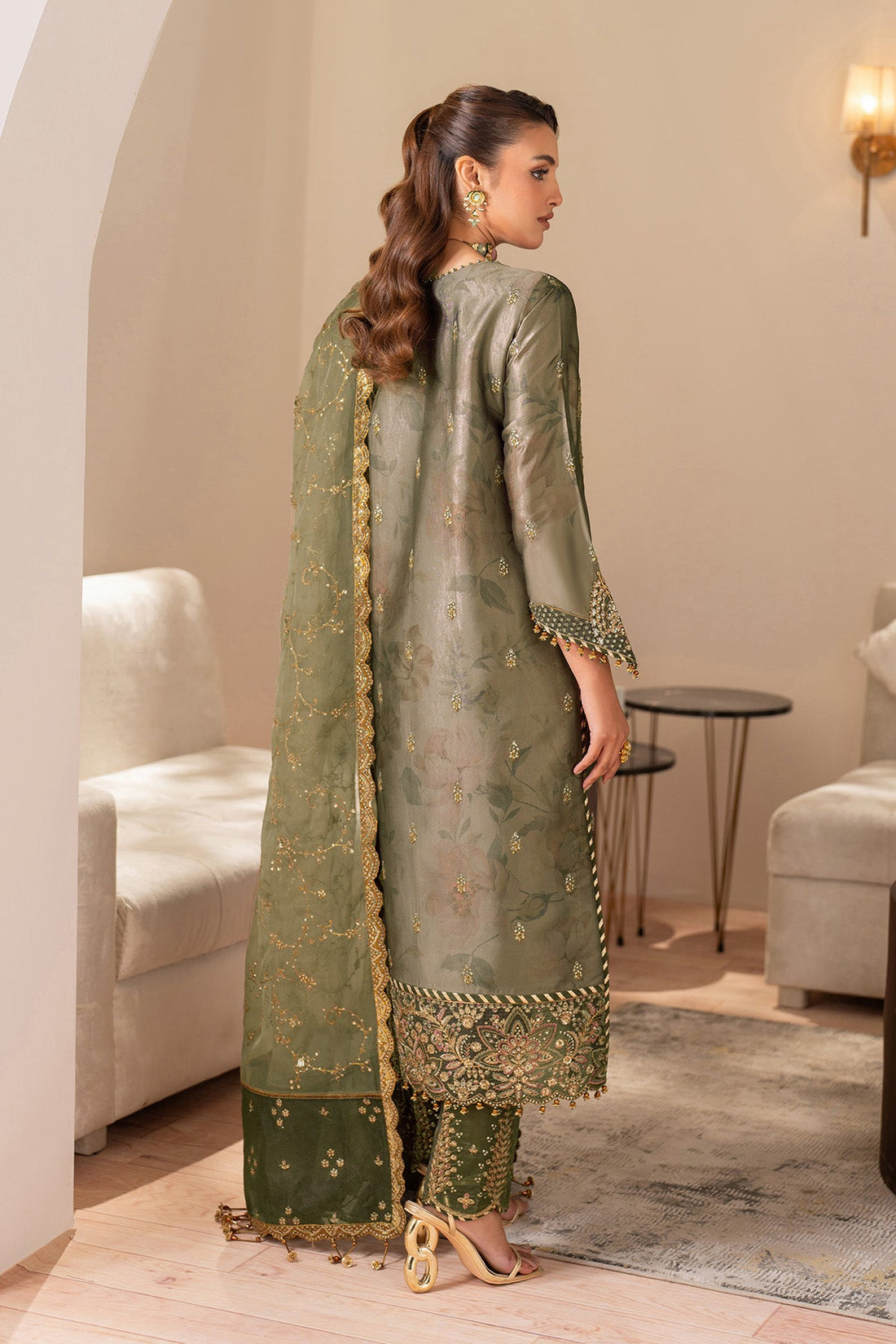 Alizeh | Formals 26 | Twilight