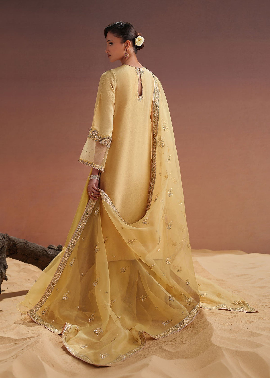 Dastoor | Maahi Luxury Pret | Amelie