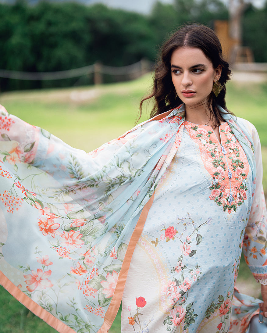 Roheenaz | Garden Veal Printed Lawn 25 | Cloudberey glaze