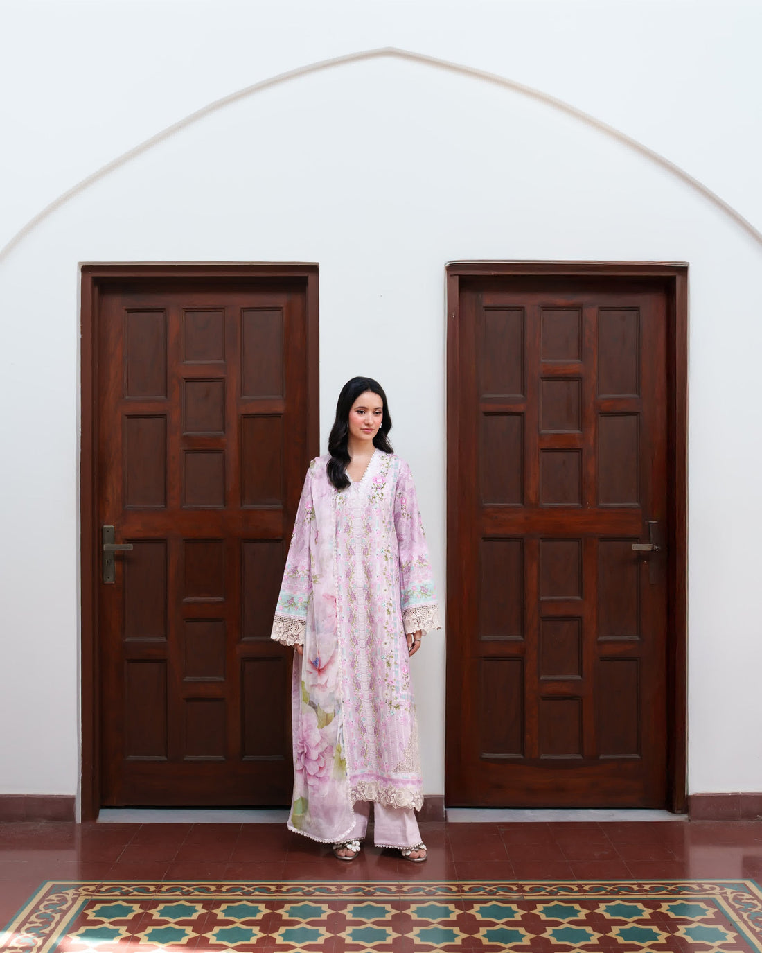 Neeshay | Summer Lines | LILEA