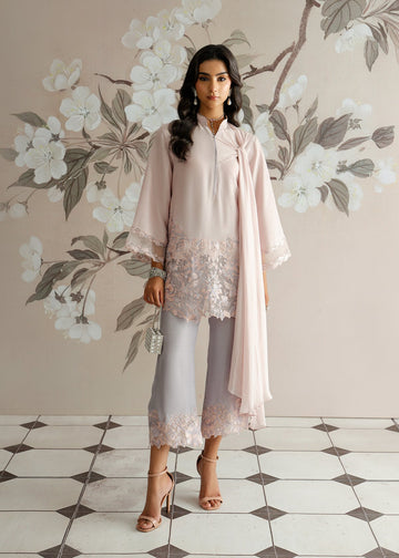 Mahgul | Elemental Luxe | Camelia