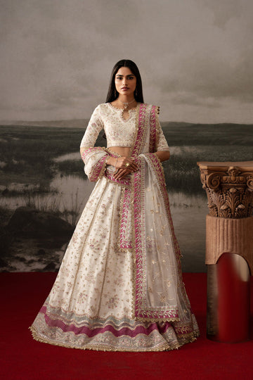 Afrozeh | Aure Wedding Formals 26 | Parure