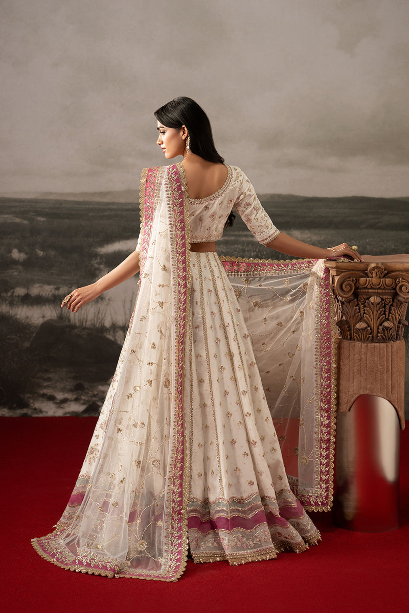 Afrozeh | Aure Wedding Formals 26 | Parure