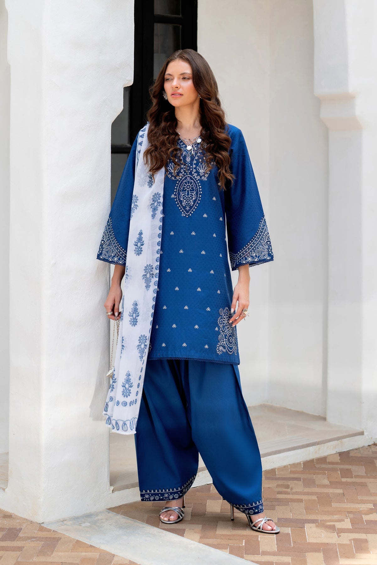 Xenia Formals | Ready to Wear | MEDINA