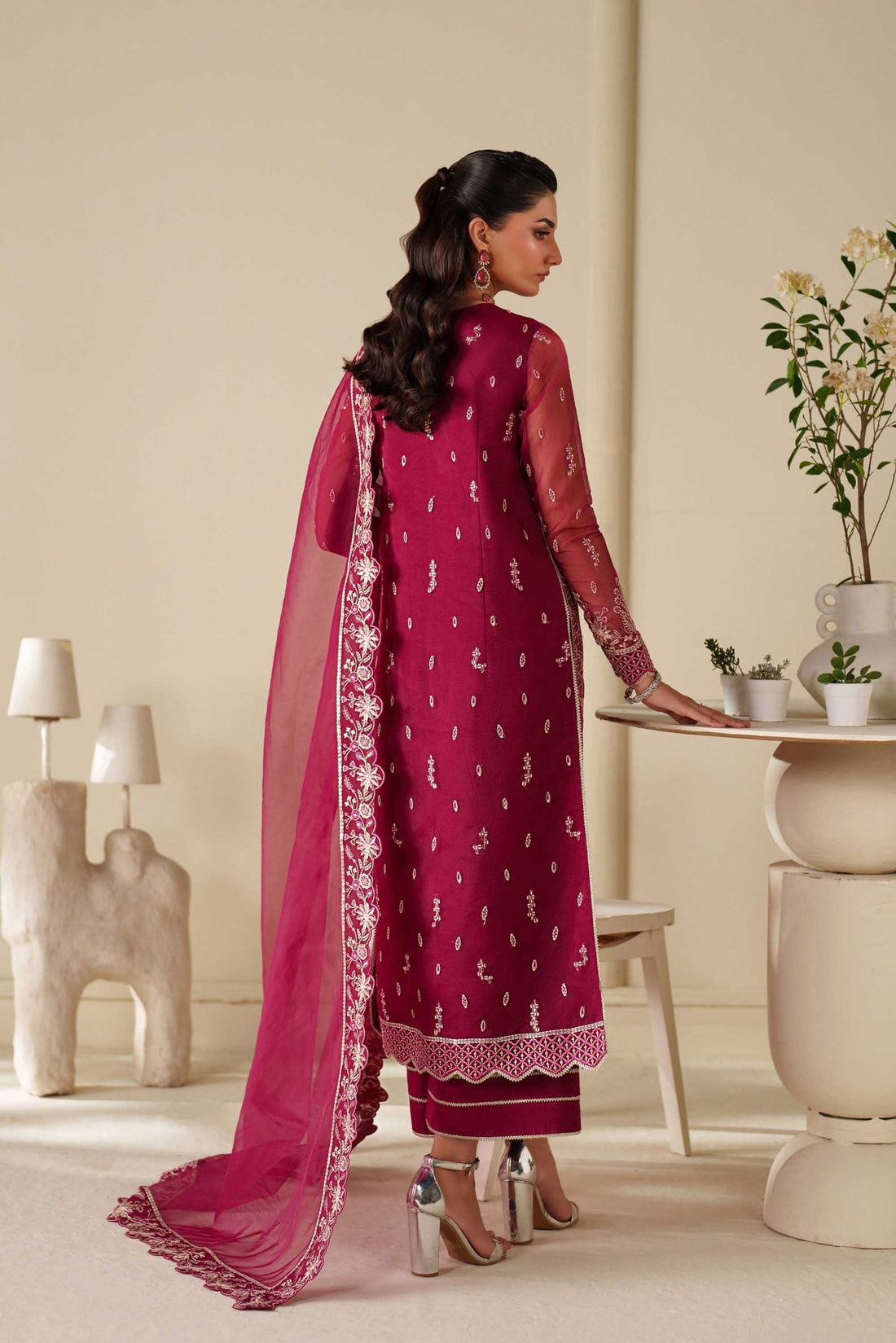 Akbar Aslam | Formal Pret | Zarmin