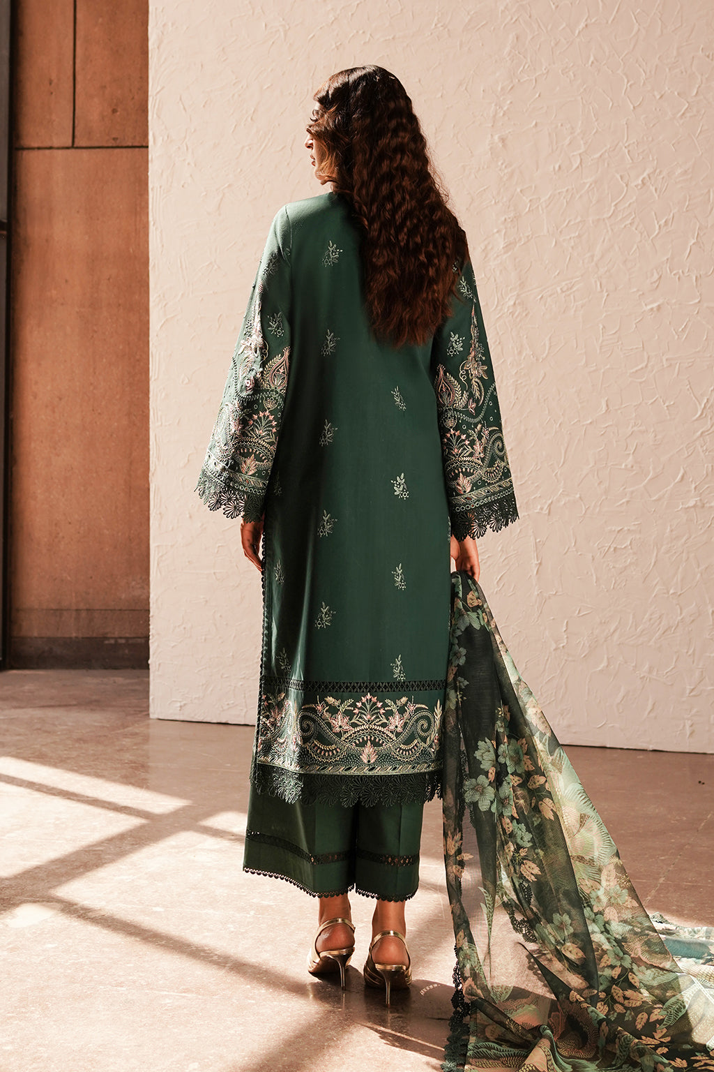 Afrozeh | Chikankari Lawn 24 | Viridian - Khanumjan  Pakistani Clothes and Designer Dresses in UK, USA 