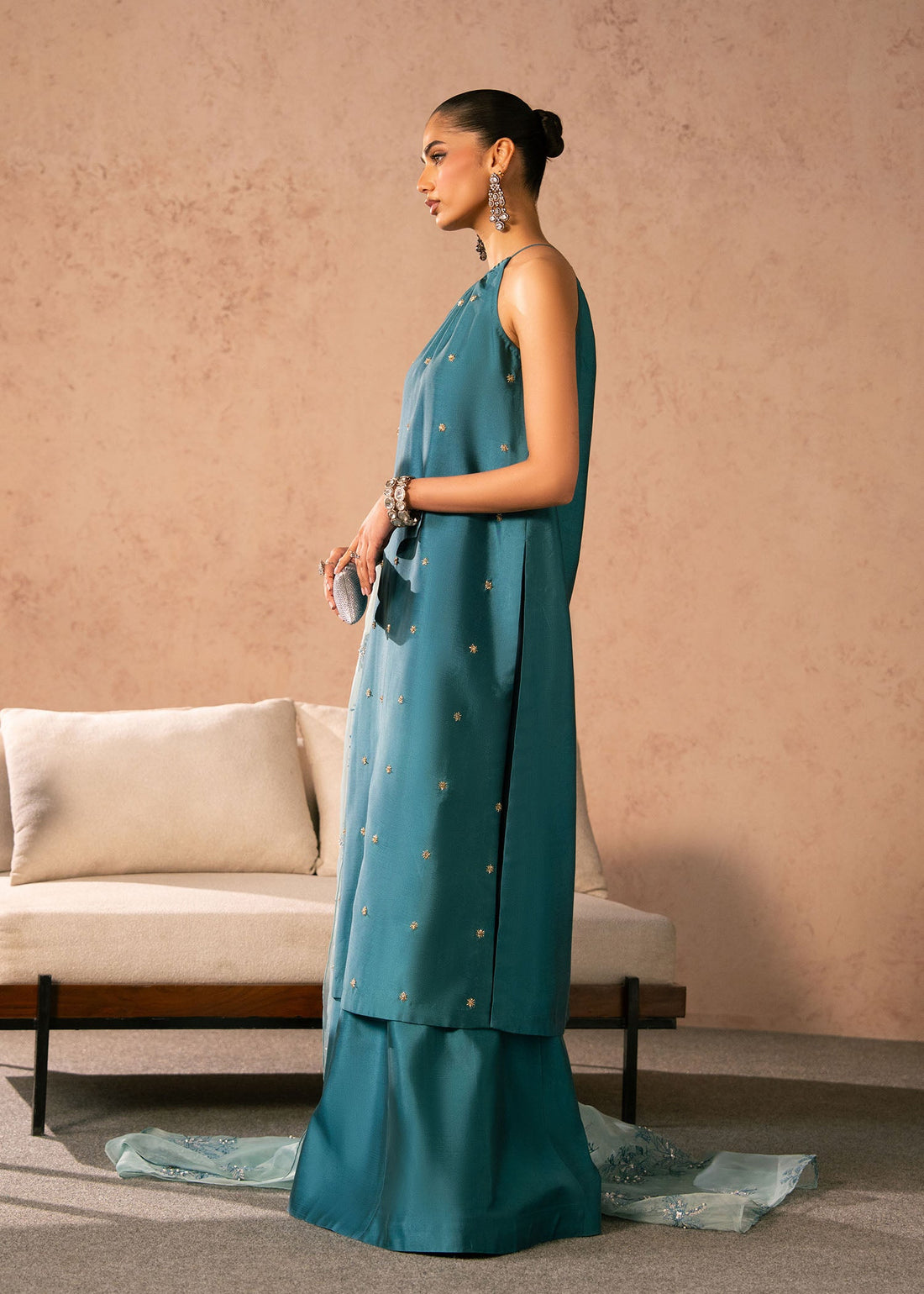 Dastoor | Amelia Luxury Pret 26 | Zenia