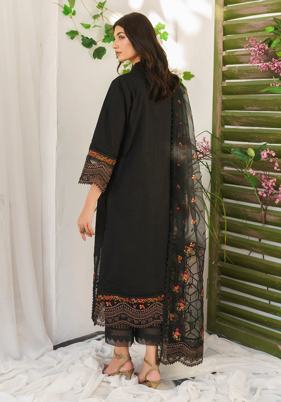 Zarqash | Belle Ame 24 | BL 007 Jardin Noir - Khanumjan  Pakistani Clothes and Designer Dresses in UK, USA 