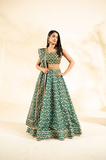 Faiza Faisal | Elara Luxury Pret | DREAMY GREEN