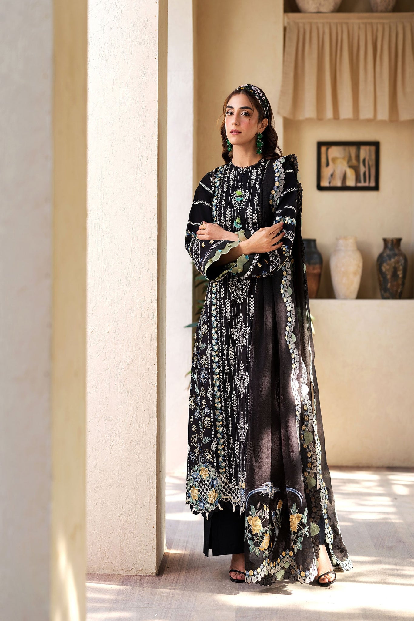 Maryam Hussain | Luxury Lawn 25 | Dawn