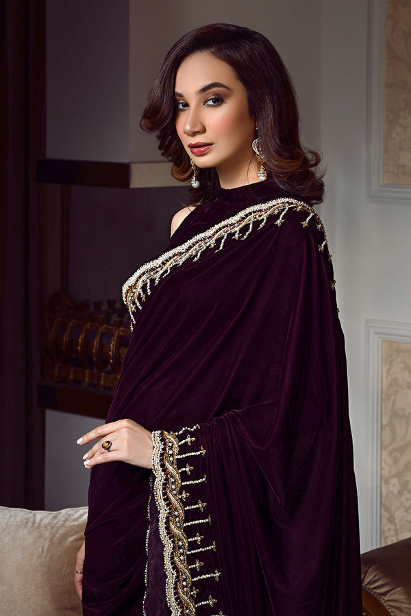 Mehak Yaqoob | Guzel Luxury Formals | Isleen