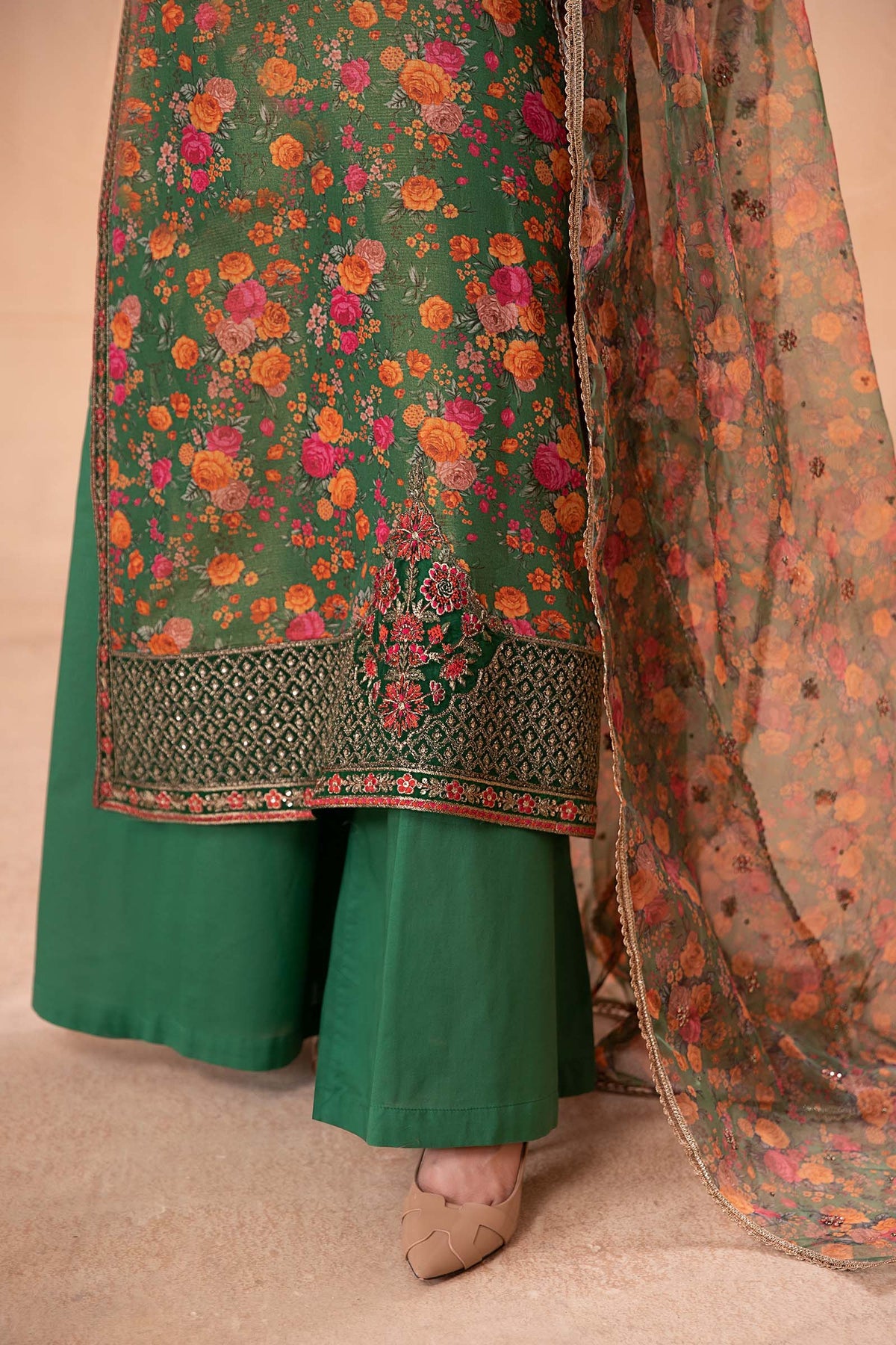 Maria B | Casual Pret 2024 | DW-EA24-31 - Khanumjan  Pakistani Clothes and Designer Dresses in UK, USA 