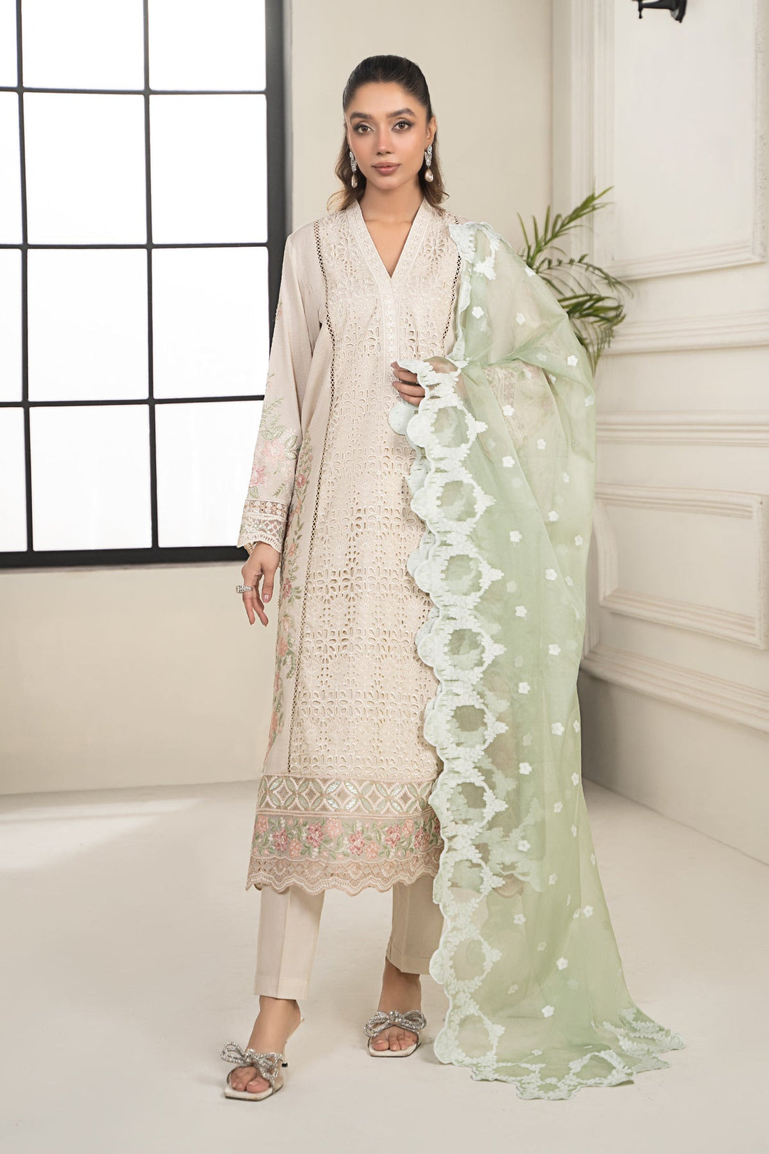 Maria B | Casual Pret 2024 | DW-EF24-33 - Khanumjan  Pakistani Clothes and Designer Dresses in UK, USA 