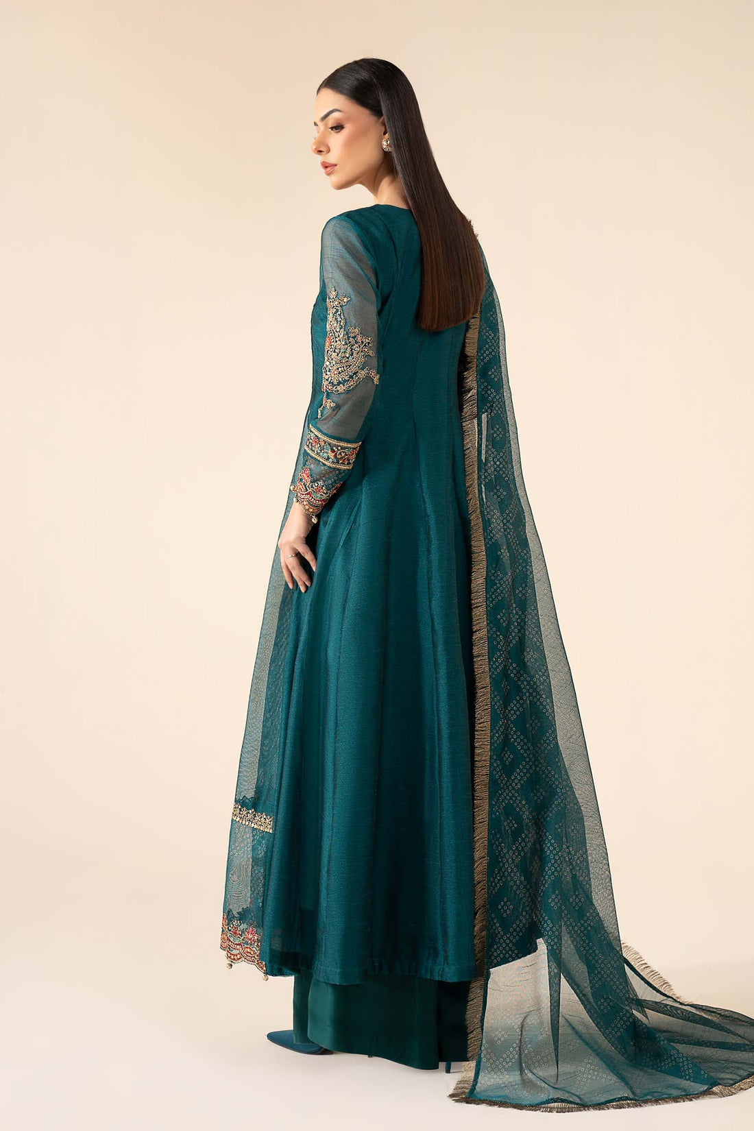 Maria B | Luxury Pret Winter 25 | DW-W24-04R1