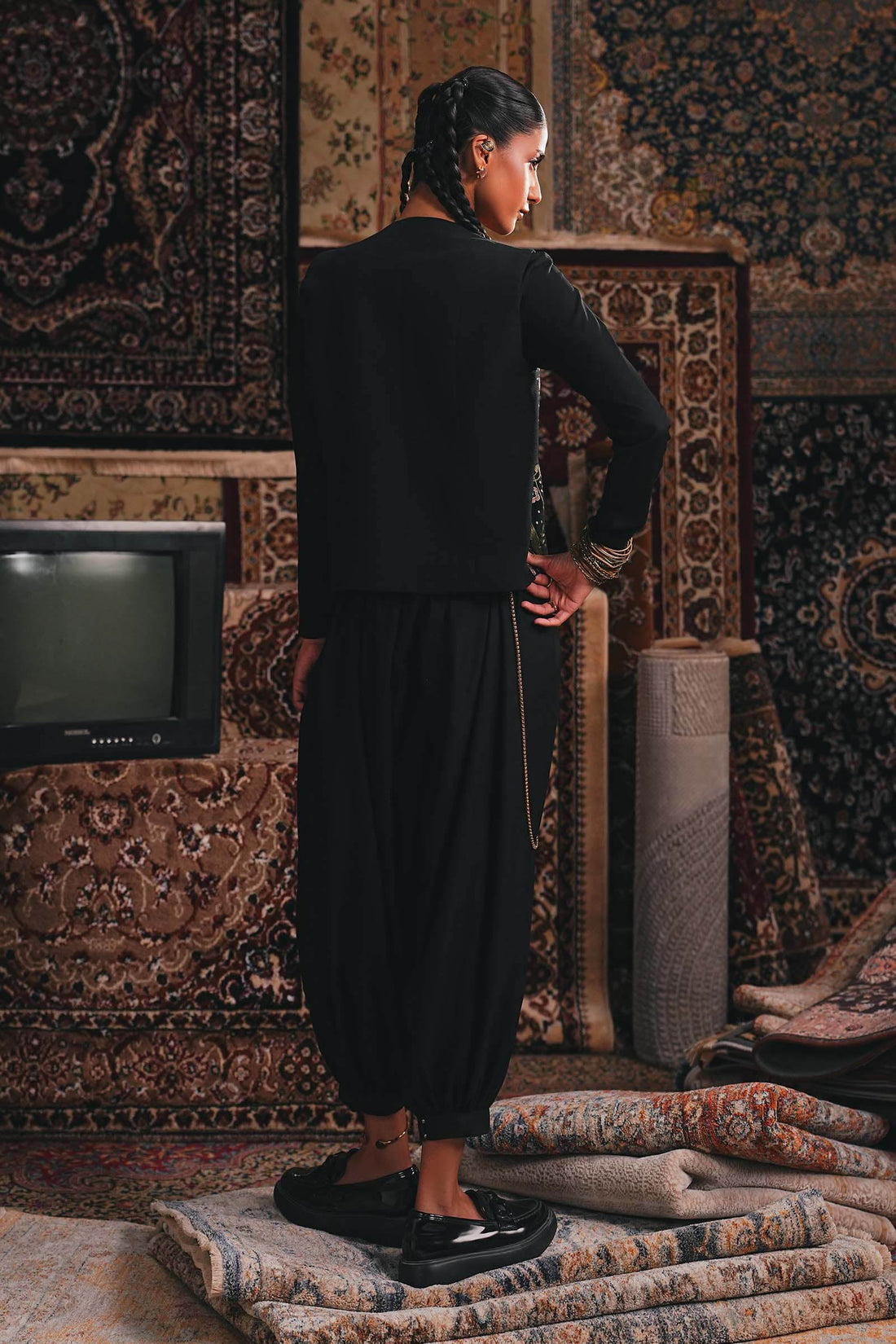 Maria B | Luxury Pret Winter 25 | DW-W25-81