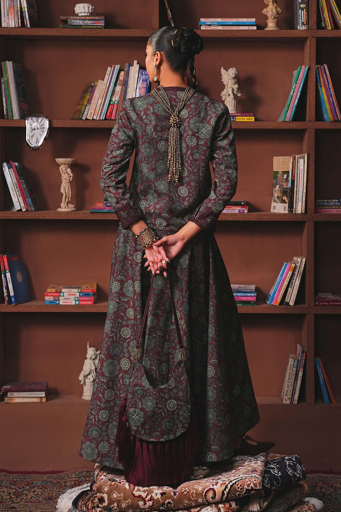 Maria B | Luxury Pret Winter 25 | DW-W25-82