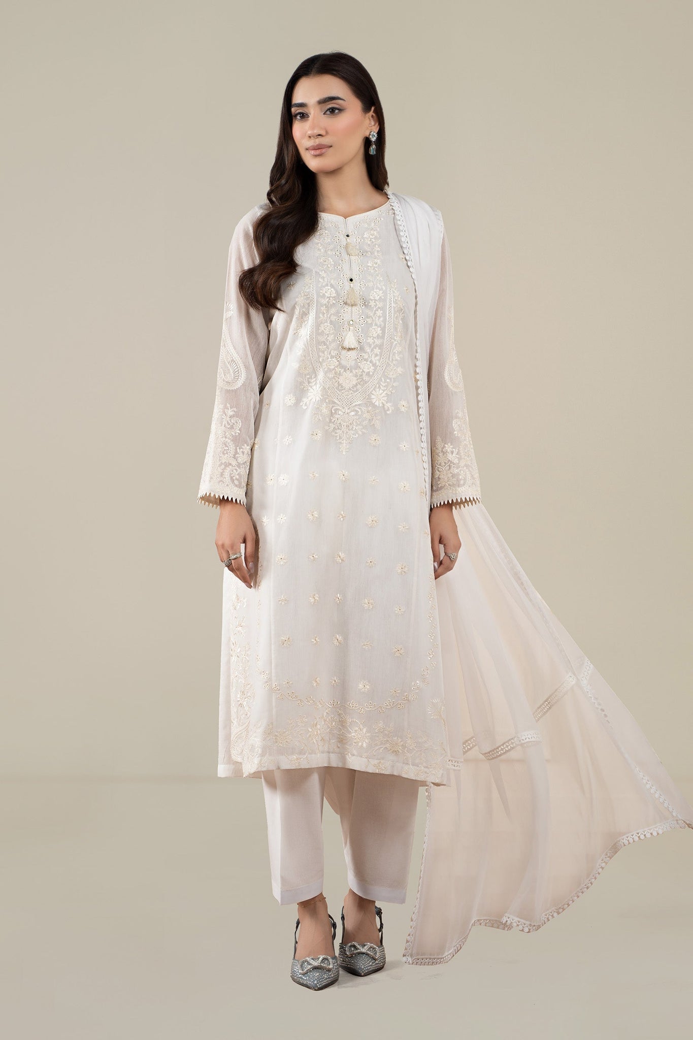 Maria B | Luxury Winter Pret 25 | DW-EA25-76-Off White