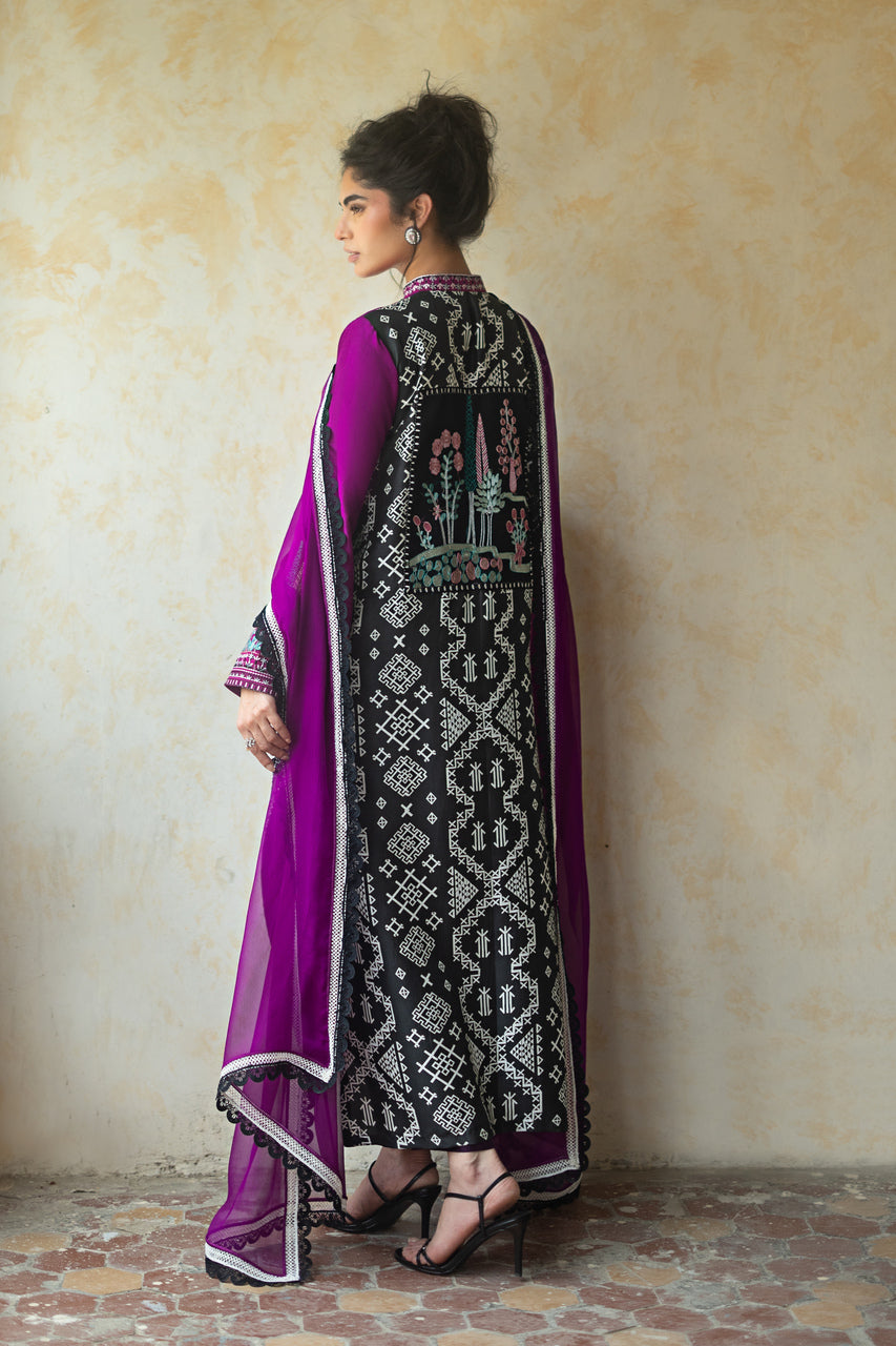 Zainab Chottani | Summer Edition 26 | Dahlia Dusk