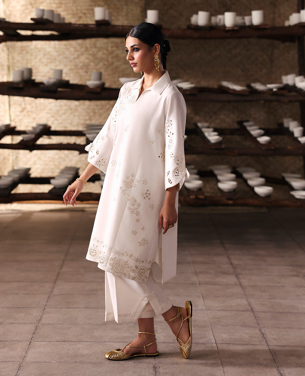 Republic Womenswear | Neoma Essential Basic Pret 26 |Amara