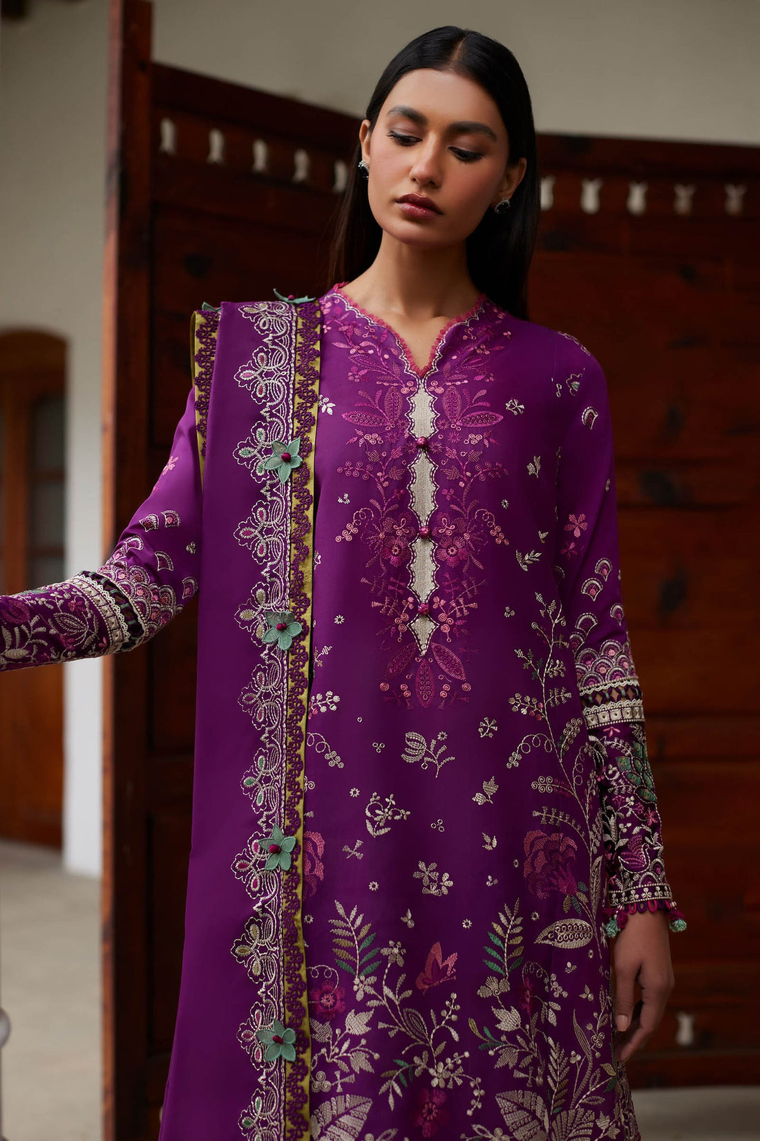Elan | Lawn’24 |QISTINA (EL24-03 A) - Khanumjan  Pakistani Clothes and Designer Dresses in UK, USA 