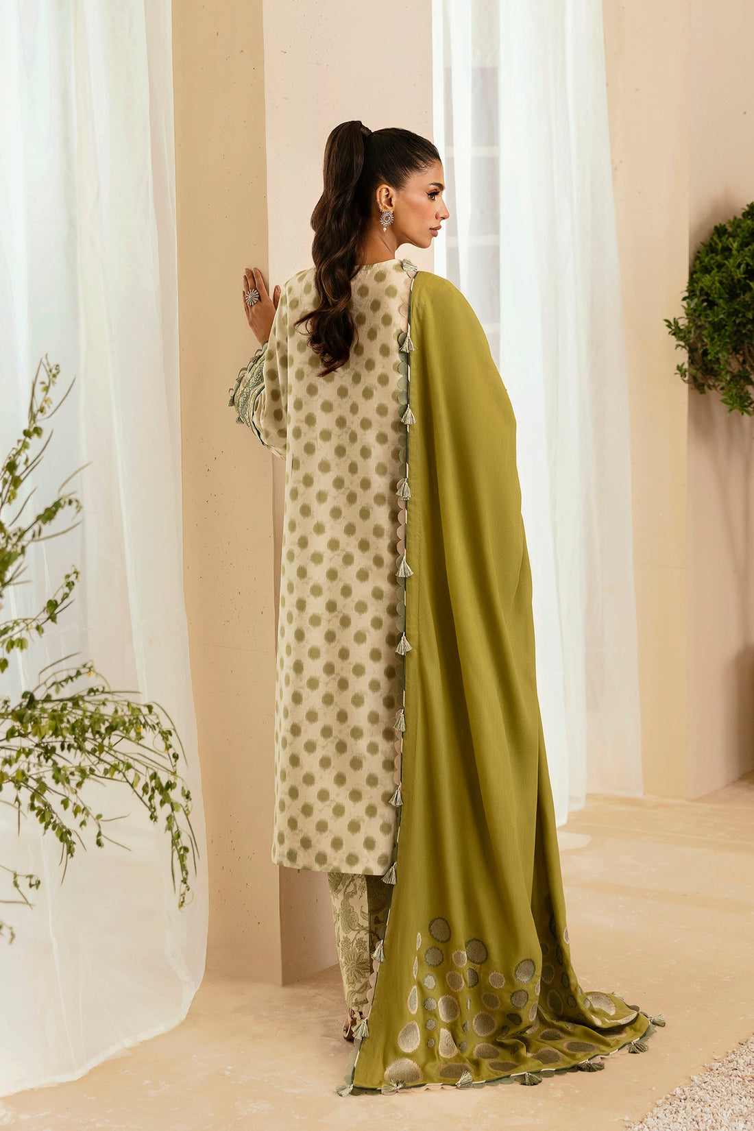 Ethnic | Rozana Winter Collection | ET-11