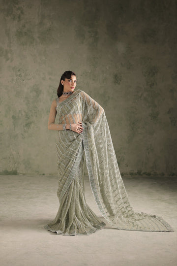 Imran Ramzan | Esmeree Wedding Formals | Étreinte de Rêve