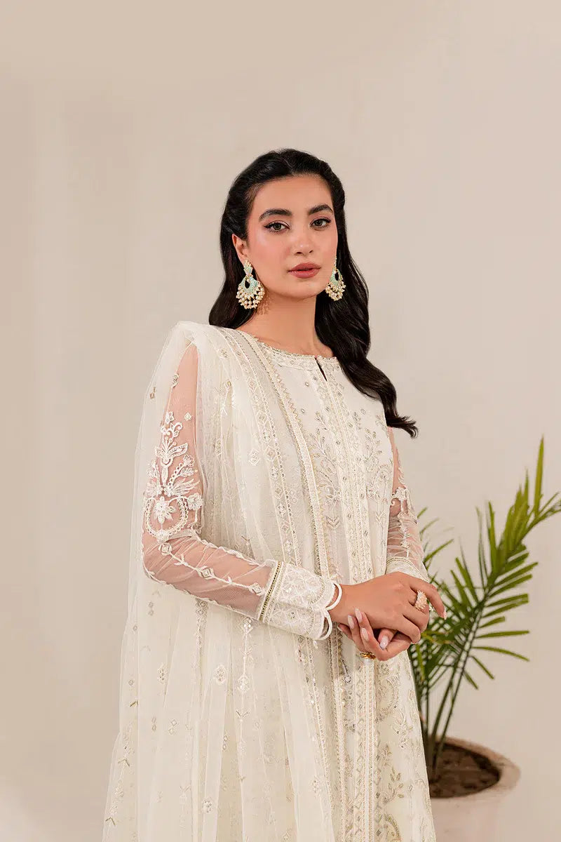 Farasha | Lumiere Luxury Collection 23 | Chantily - Khanumjan  Pakistani Clothes and Designer Dresses in UK, USA 