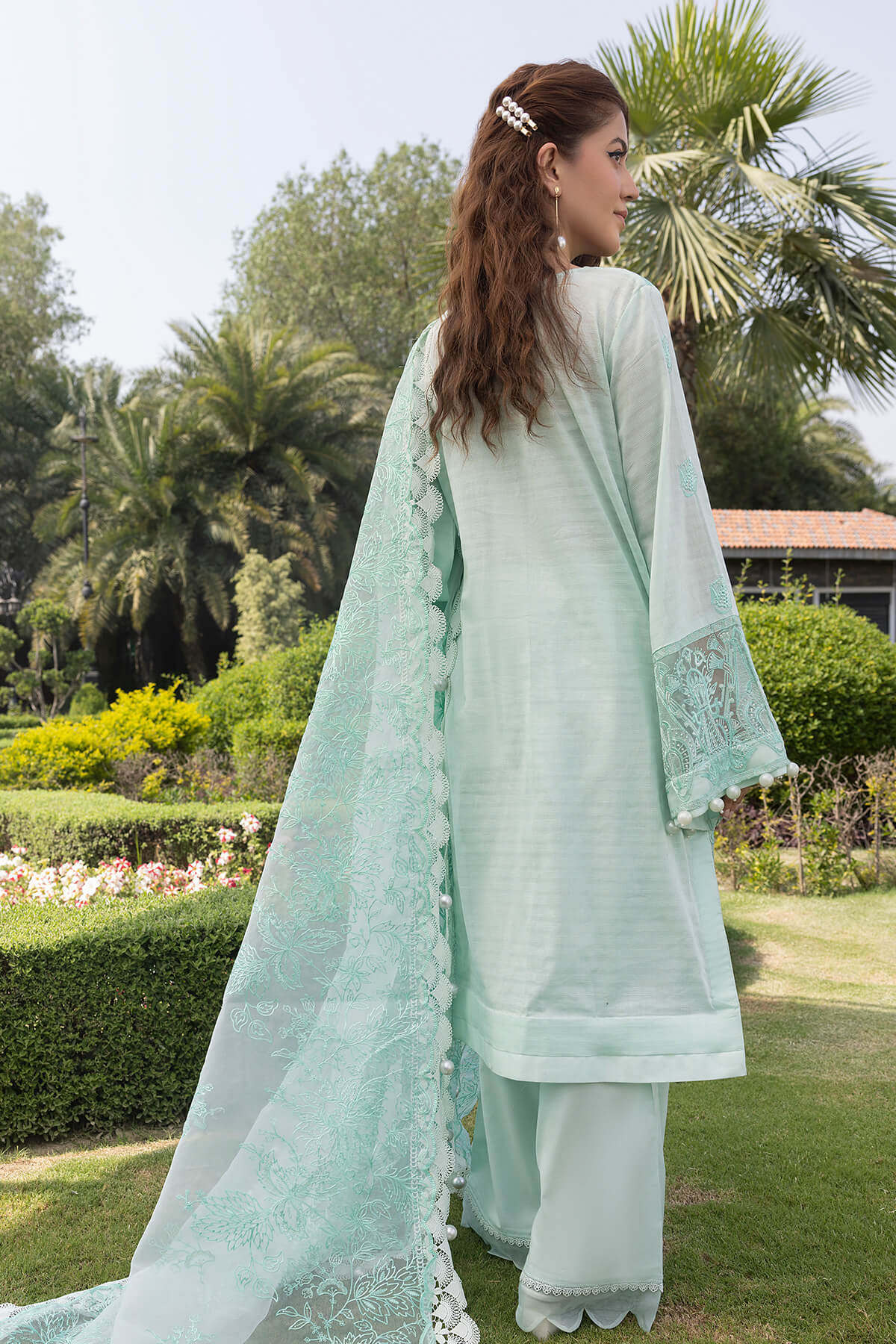 Raeesa Premium | Ferya Lawn | Noor E Fajar | Ferya | FD-04 - Khanumjan  Pakistani Clothes and Designer Dresses in UK, USA 