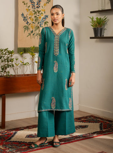 Faiza Faisal | Lumiere Winter Pret | AIRA