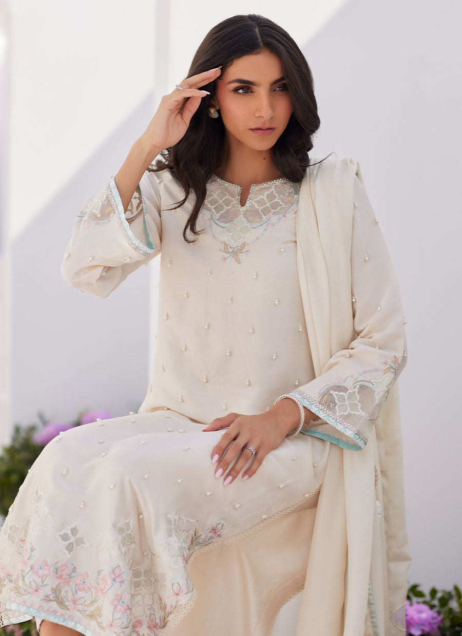 Farah Talib Aziz | Zaza Luxe Pret 24 | LYA IVORY EMBELLISHED RAW SILK SHIRT AND DUPATTA - Khanumjan  Pakistani Clothes and Designer Dresses in UK, USA 