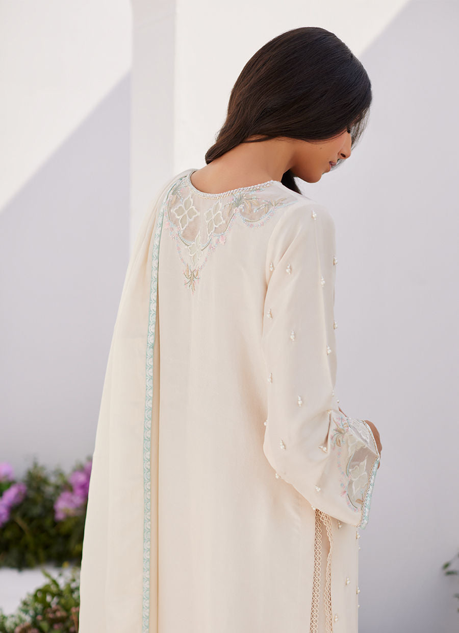 Farah Talib Aziz | Zaza Luxe Pret 24 | LYA IVORY EMBELLISHED RAW SILK SHIRT AND DUPATTA - Khanumjan  Pakistani Clothes and Designer Dresses in UK, USA 