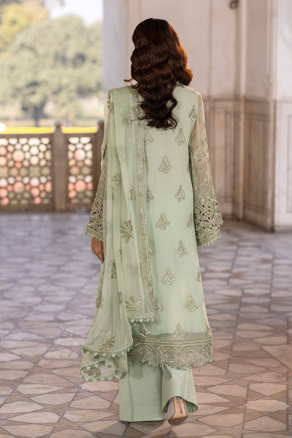 Flossie | Safeera Formals vol 13 | LUSTER GREEN - Khanumjan  Pakistani Clothes and Designer Dresses in UK, USA 