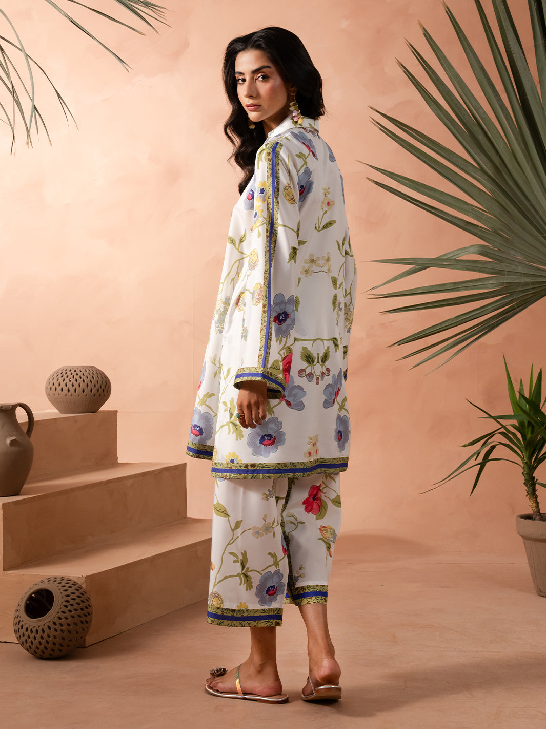 IZEL | Sunset street Pret | GLEAM