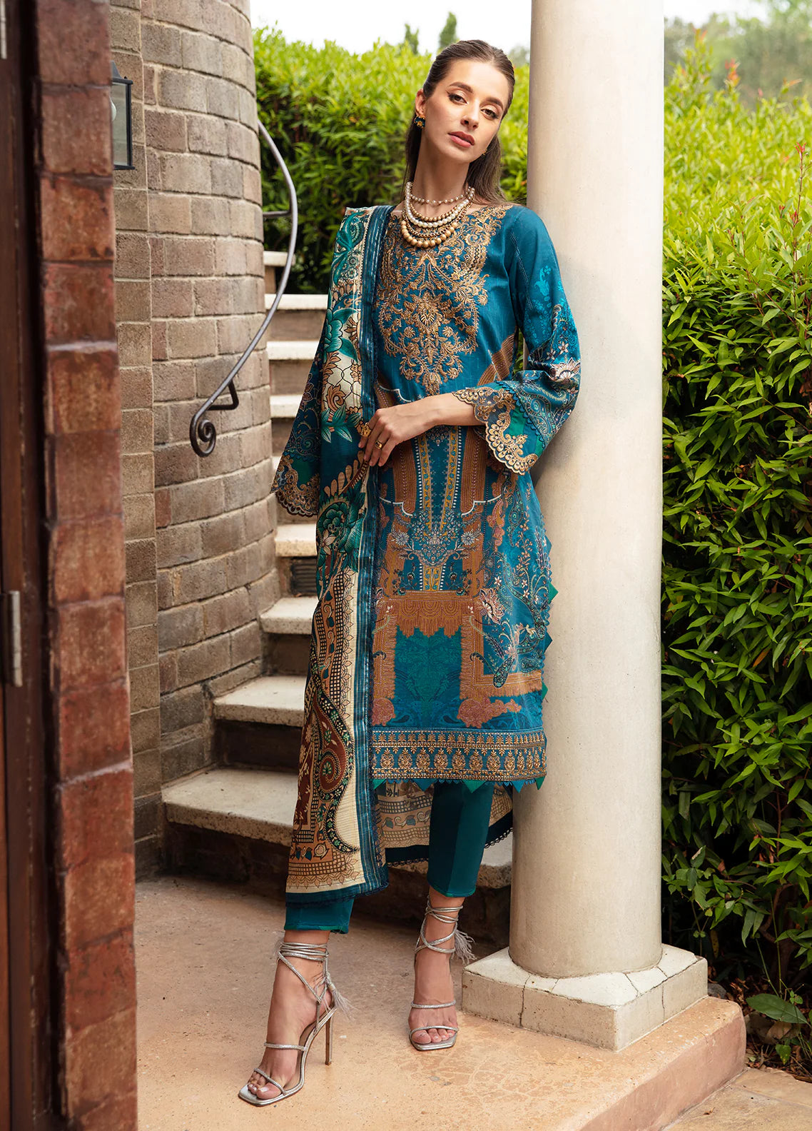 Gulaal | Springtime Ballet | ESILA (GL-L-24V1-03) - Khanumjan  Pakistani Clothes and Designer Dresses in UK, USA 