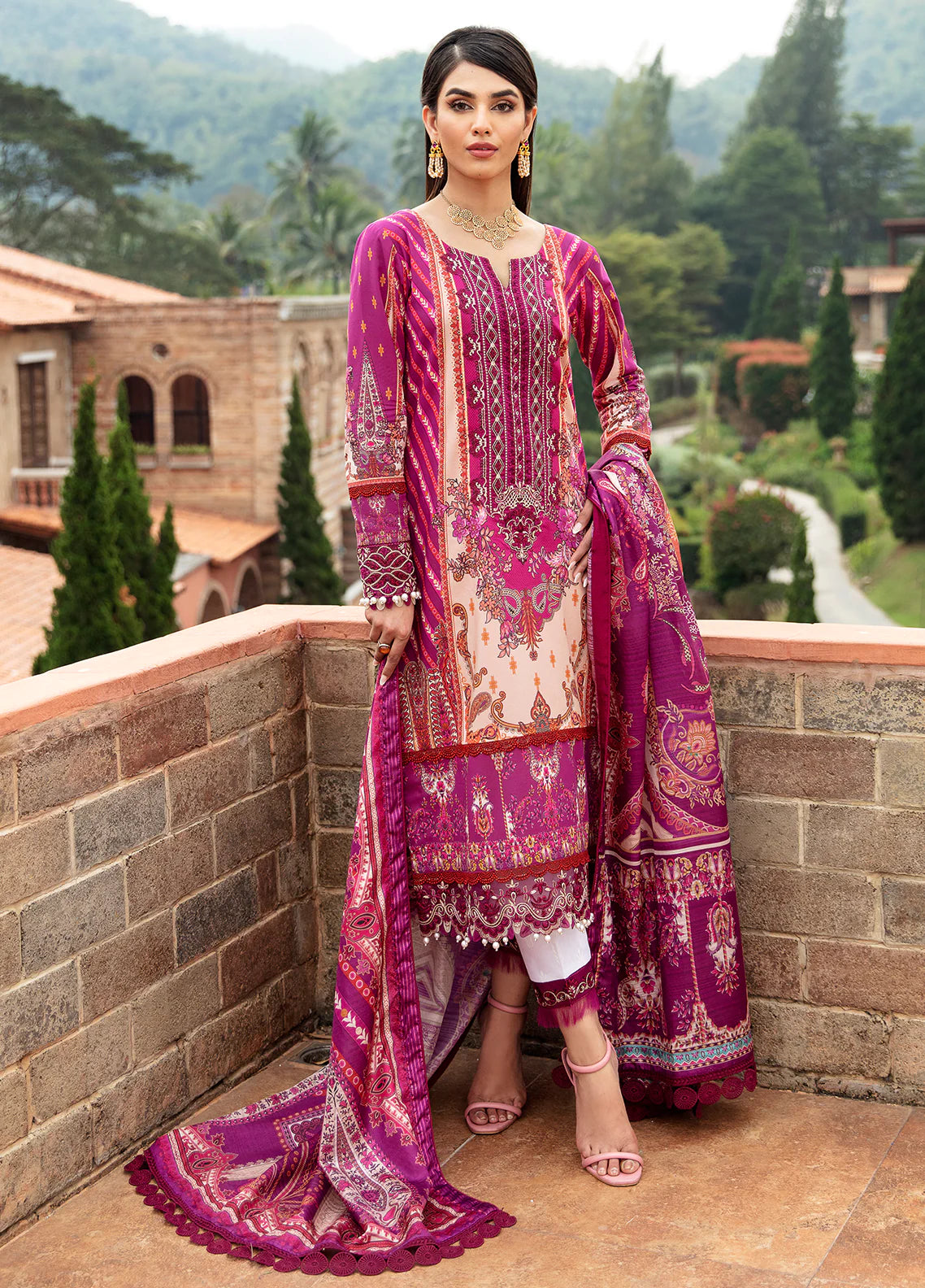 Gulaal | Springtime Ballet | ALAARA (GL-L-24V1-11) - Khanumjan  Pakistani Clothes and Designer Dresses in UK, USA 