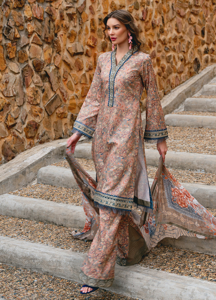 Gulaal | The Enchanted Garden | Avila - Khanumjan  Pakistani Clothes and Designer Dresses in UK, USA 