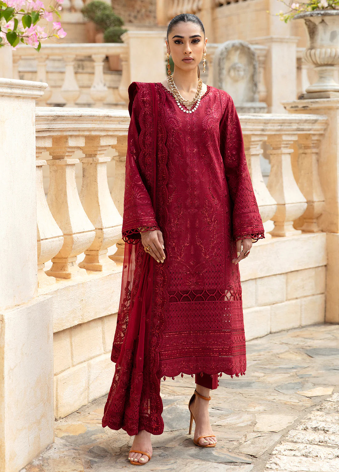 Gulaal | Luxury Lawn 24 | AMELIE (GL-LL-24V1-07) - Khanumjan  Pakistani Clothes and Designer Dresses in UK, USA 