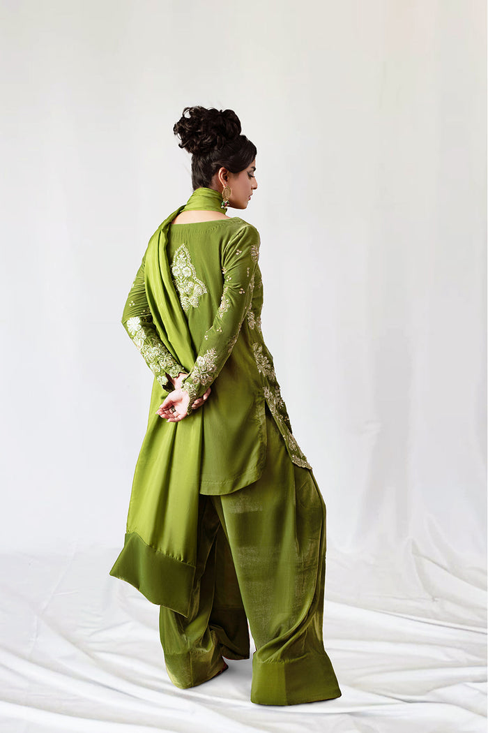 Saira Rizwan | Velvet Pret 25 | KAHWA-SRVP25-08