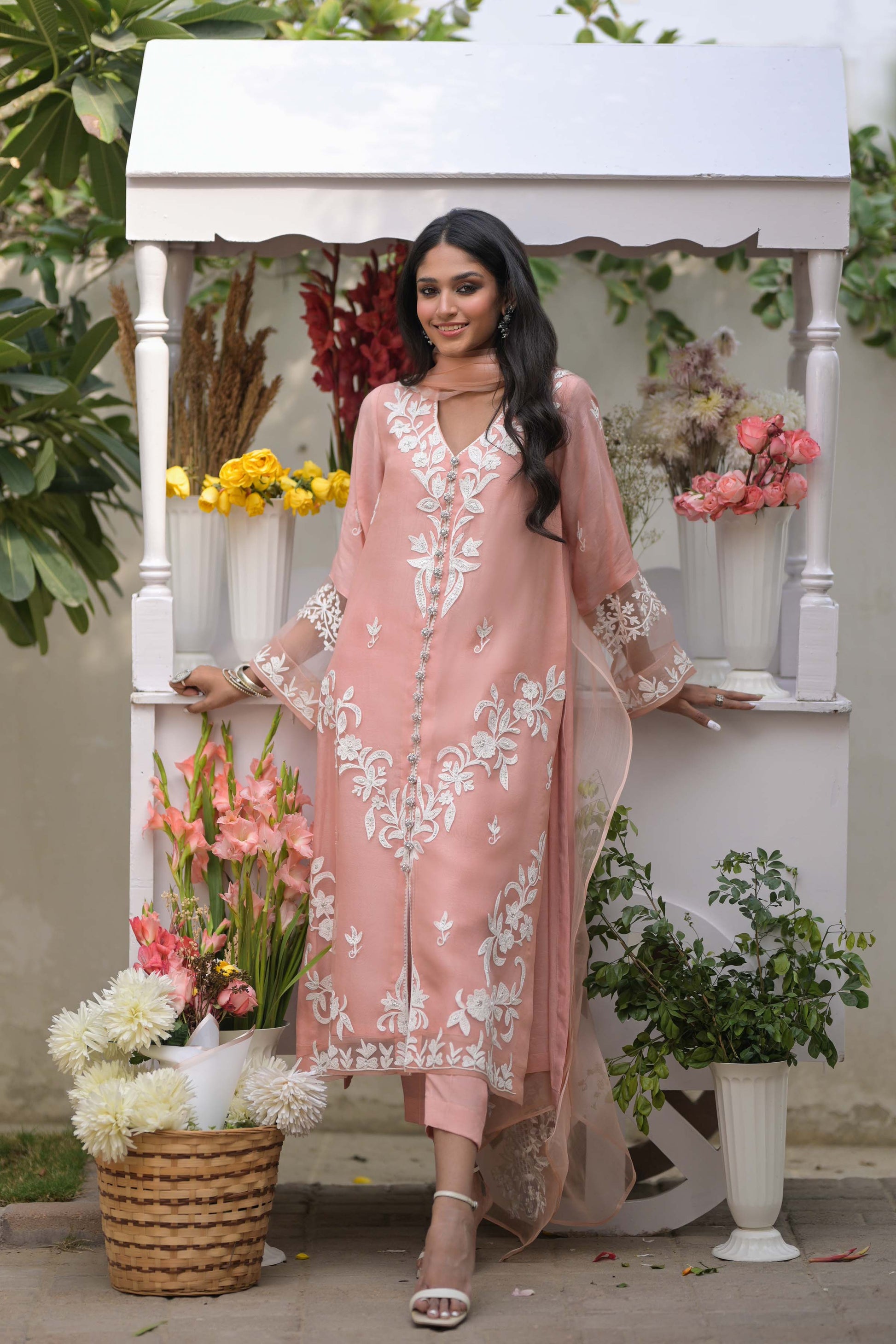 Hue Pret | Zard Collection | MUSHQ - Khanumjan  Pakistani Clothes and Designer Dresses in UK, USA 